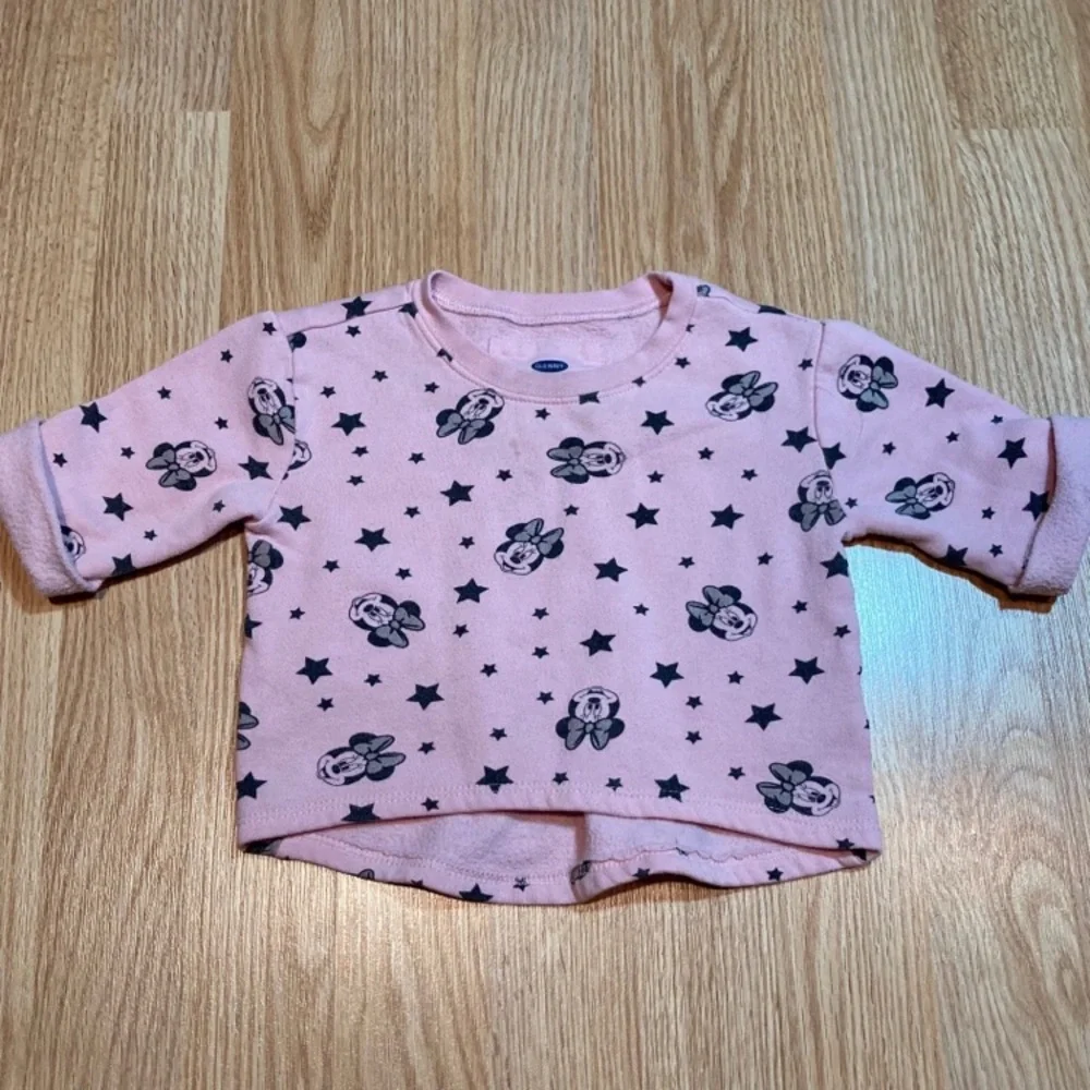 Old Navy Collectabilitees‎ Minnie Mouse sweatshirt 2T
